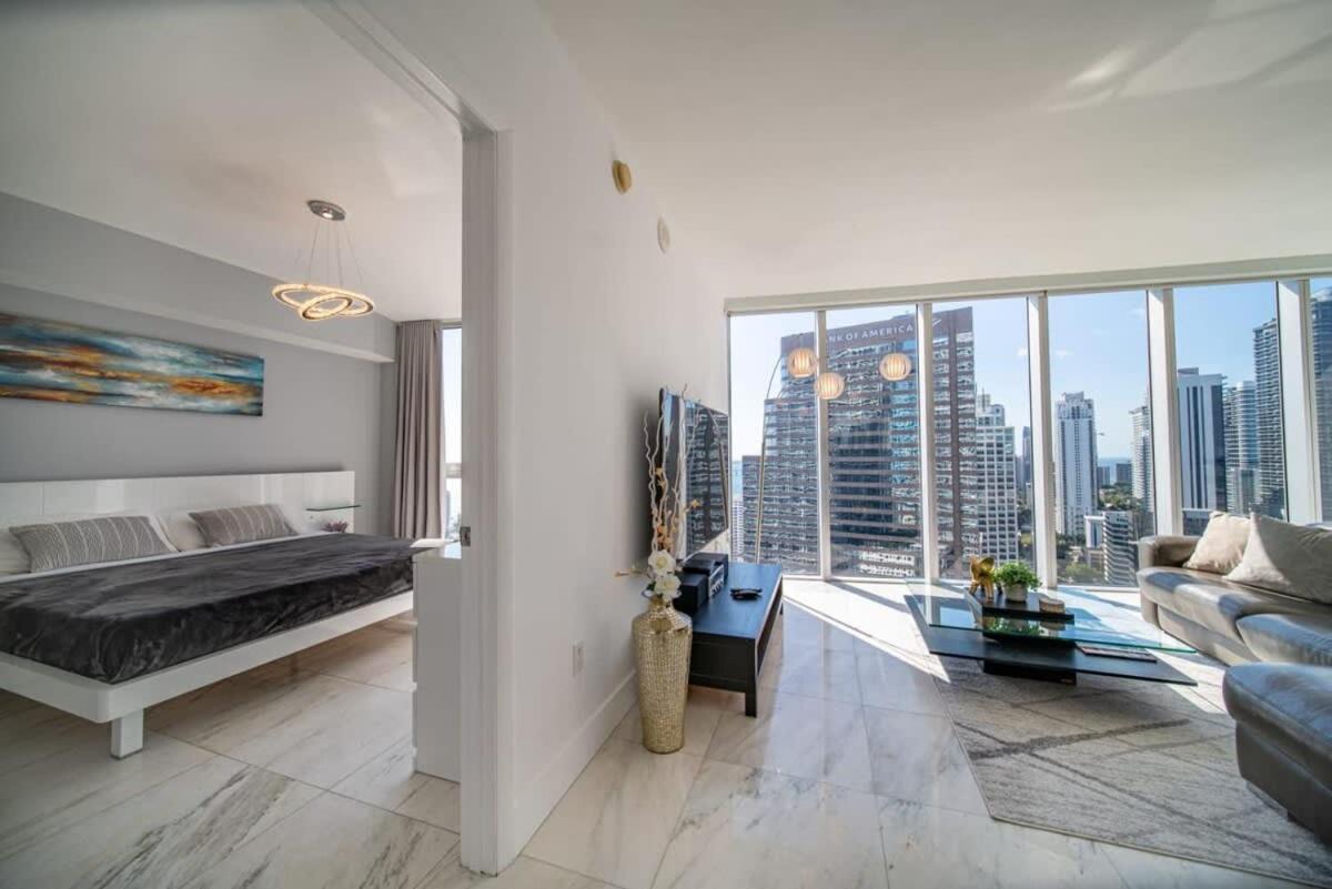 Apartment Luxury Ocean View 2br Corner Unit At W Miami